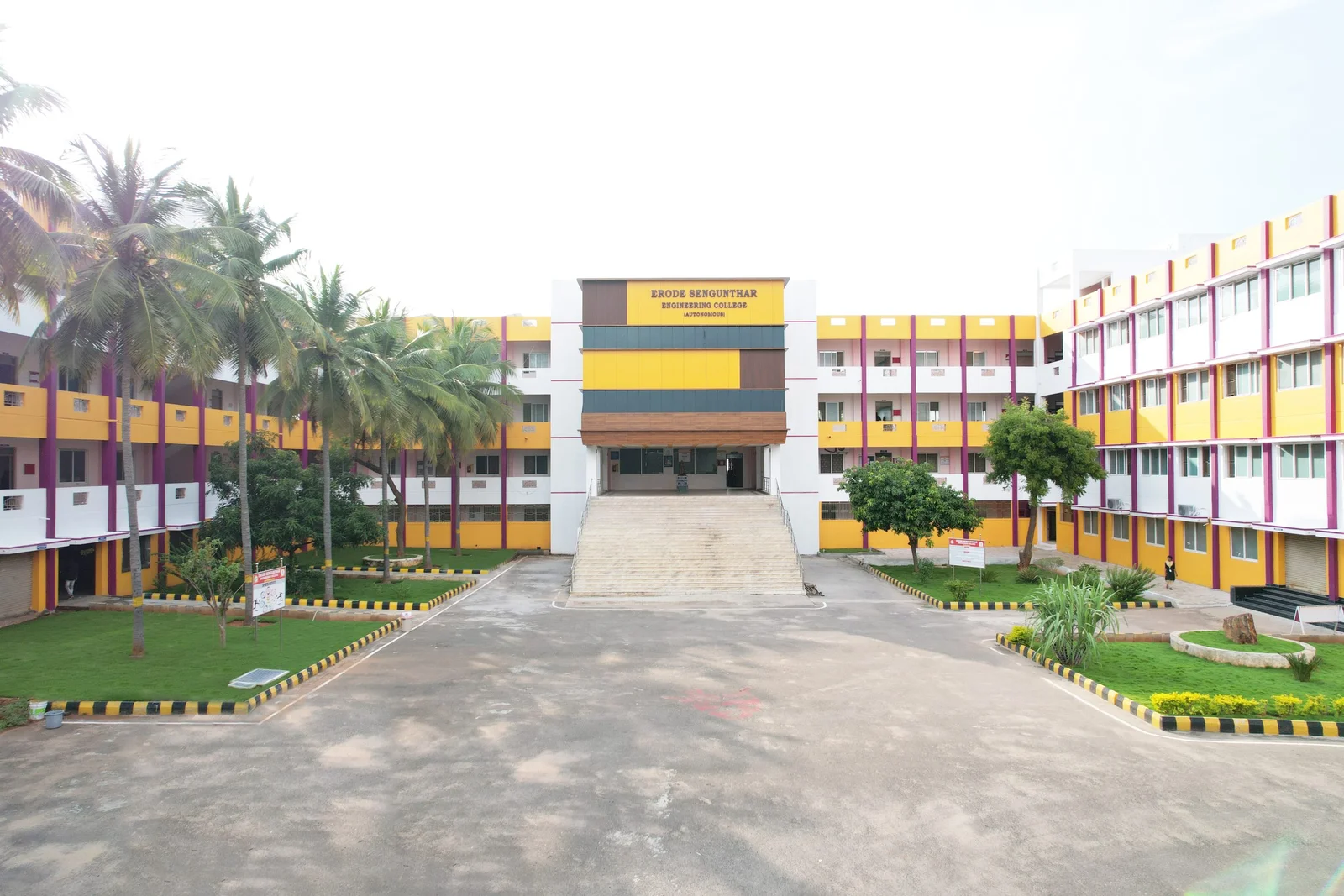 Erode Sengunthar Engineering College (Autonomous)-0